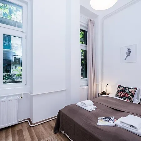 Brand New Central Ac Apartment Budapest Exterior photo